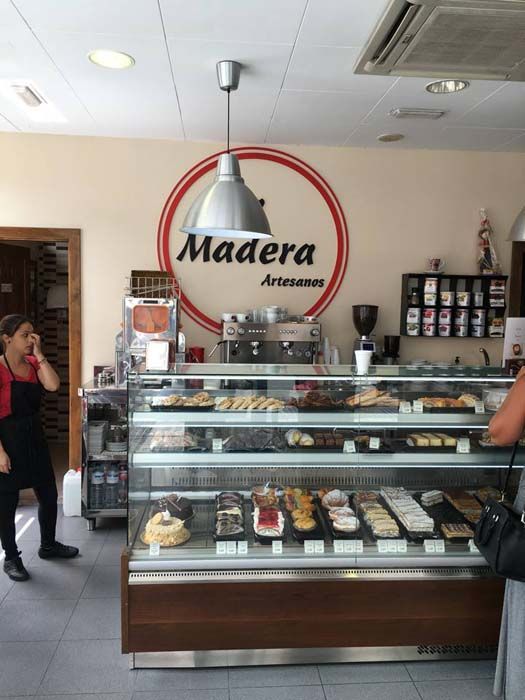 La Madera - Panadería Y Pastelería Artesanal Panadería 5